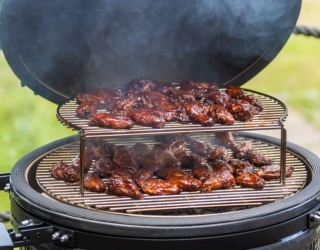 Atpūta brīvā dabā un grilēts ēdiens